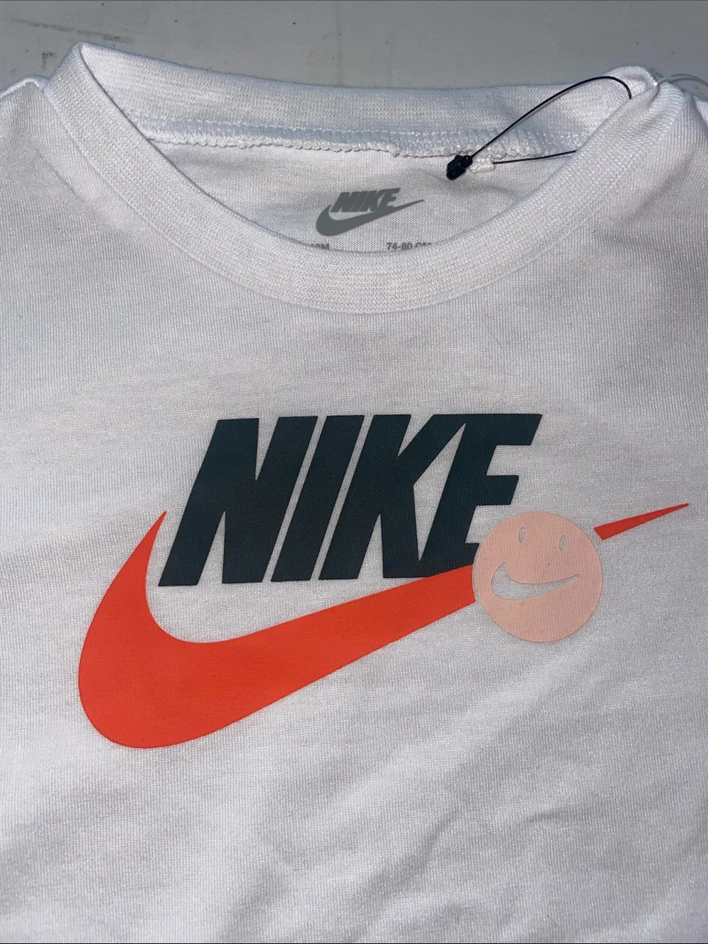 NEW! NIKE ORANFE 2-PIECE T-SHIRT & SHORTS SET. SIZE 12 MONTHS. BOYS. - Picture 7 of 9